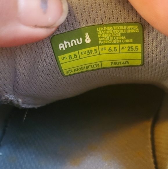 Ahnu Walking Shoe Size 8.5 Grey and Mustered Yellow - Picture 3 of 4